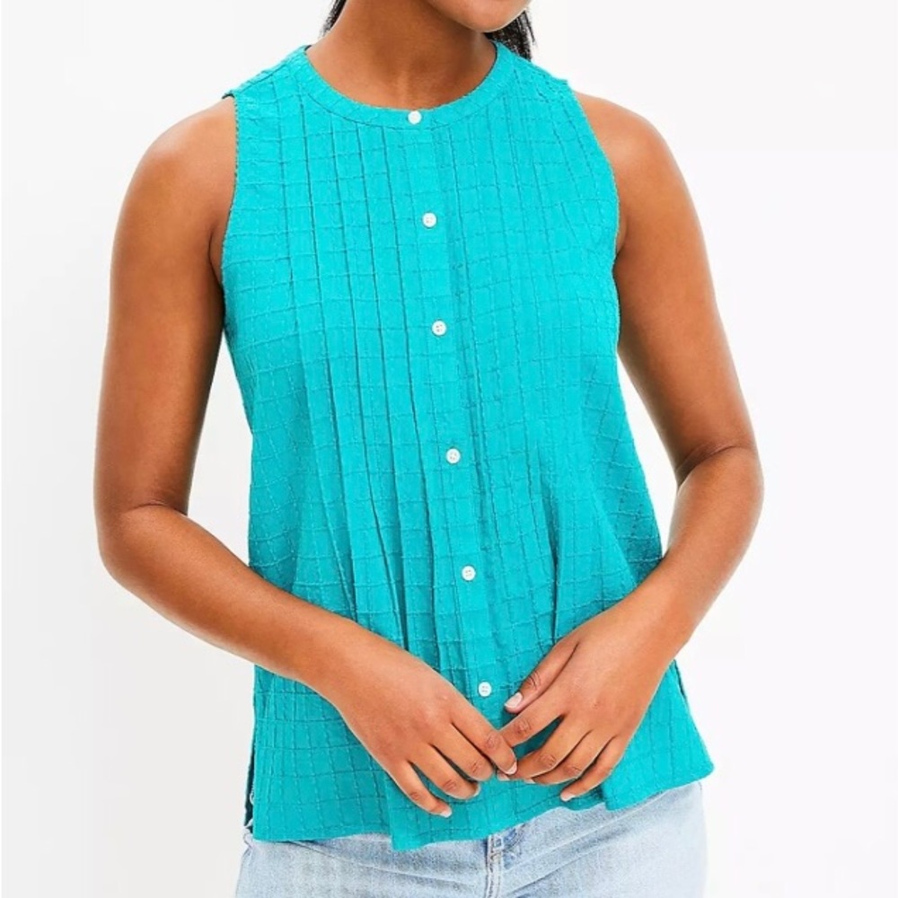 Loft pin tucked button shell top - Picture 5 of 5